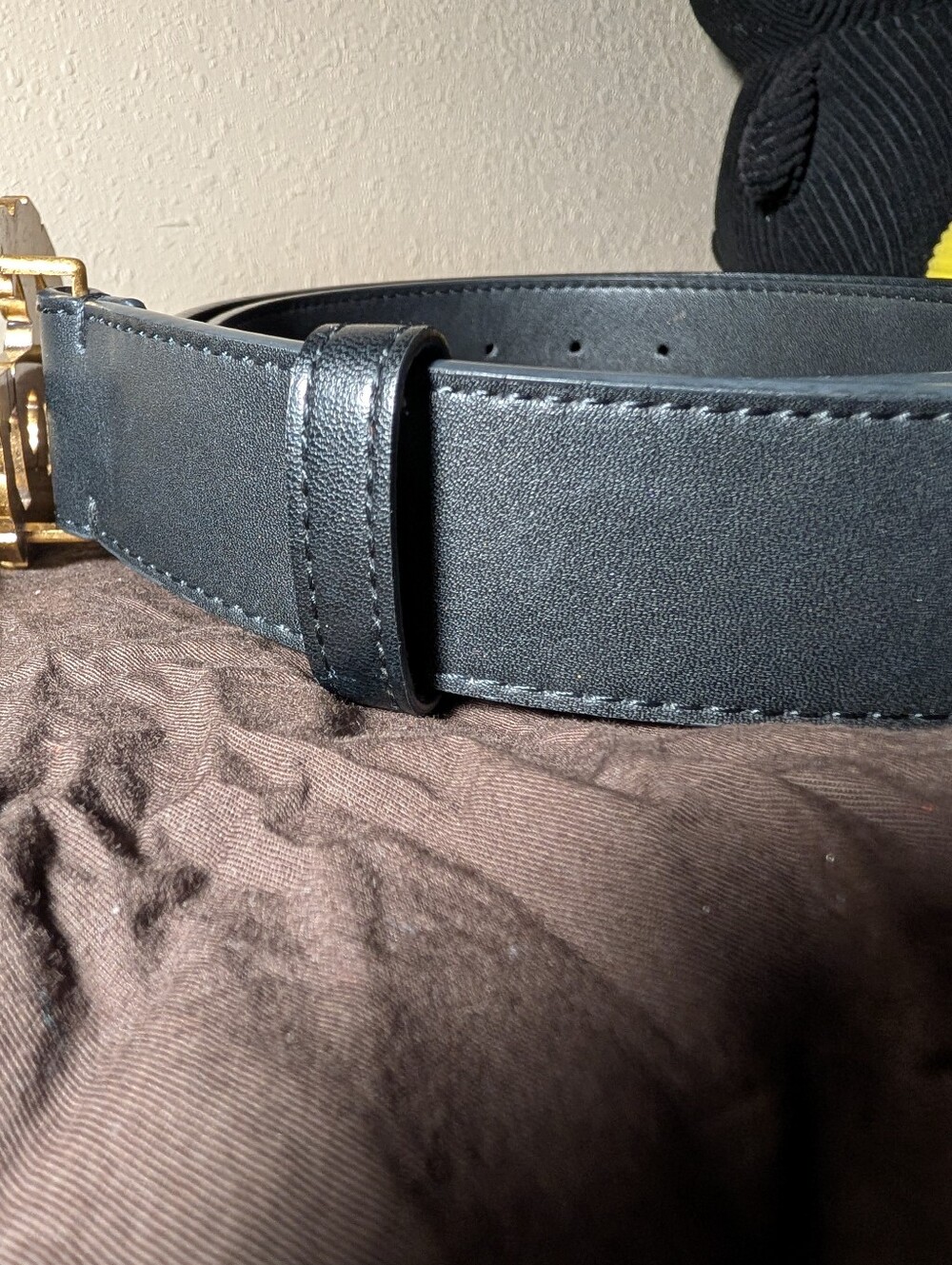 GUCCI Rhinestone Belt โฅ๏ธ๐งก๐๐๐๐ค - Picture 3 of 6